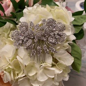 “Daisy Buchanan” hair comb - Never Worn